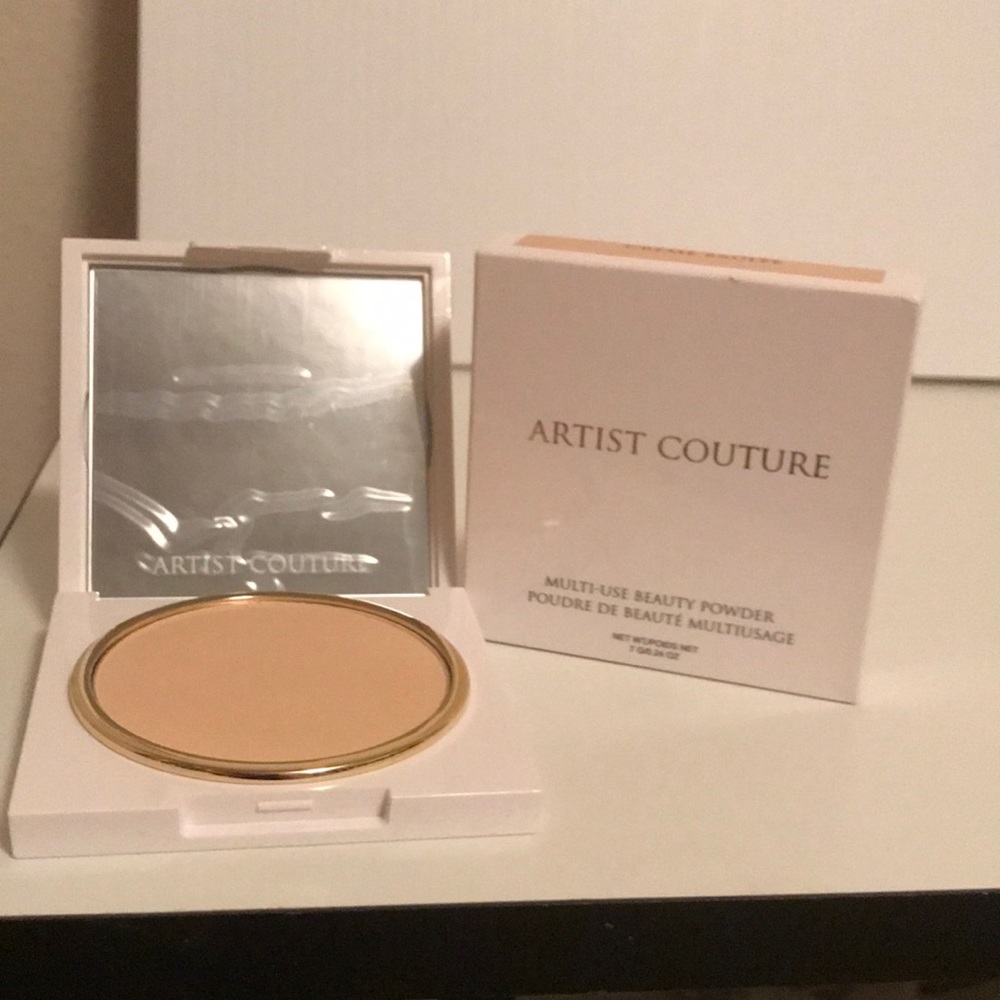New Artist Couture Multi-Use Beauty Powder crème brûlée